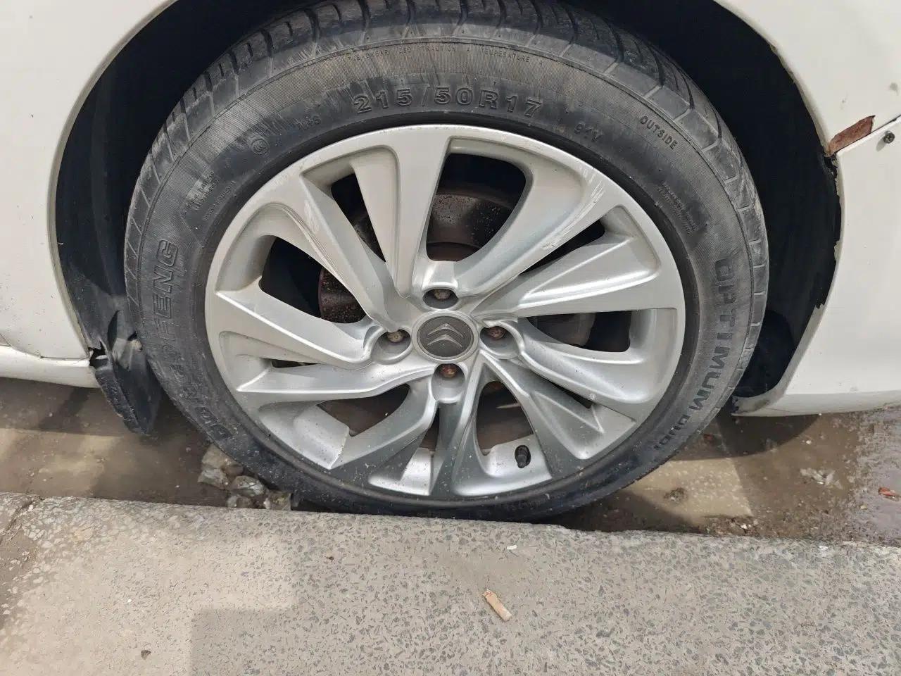 Citroen C4L 2013 1.8L Automatic Jingchi Edition — миниатюра 8