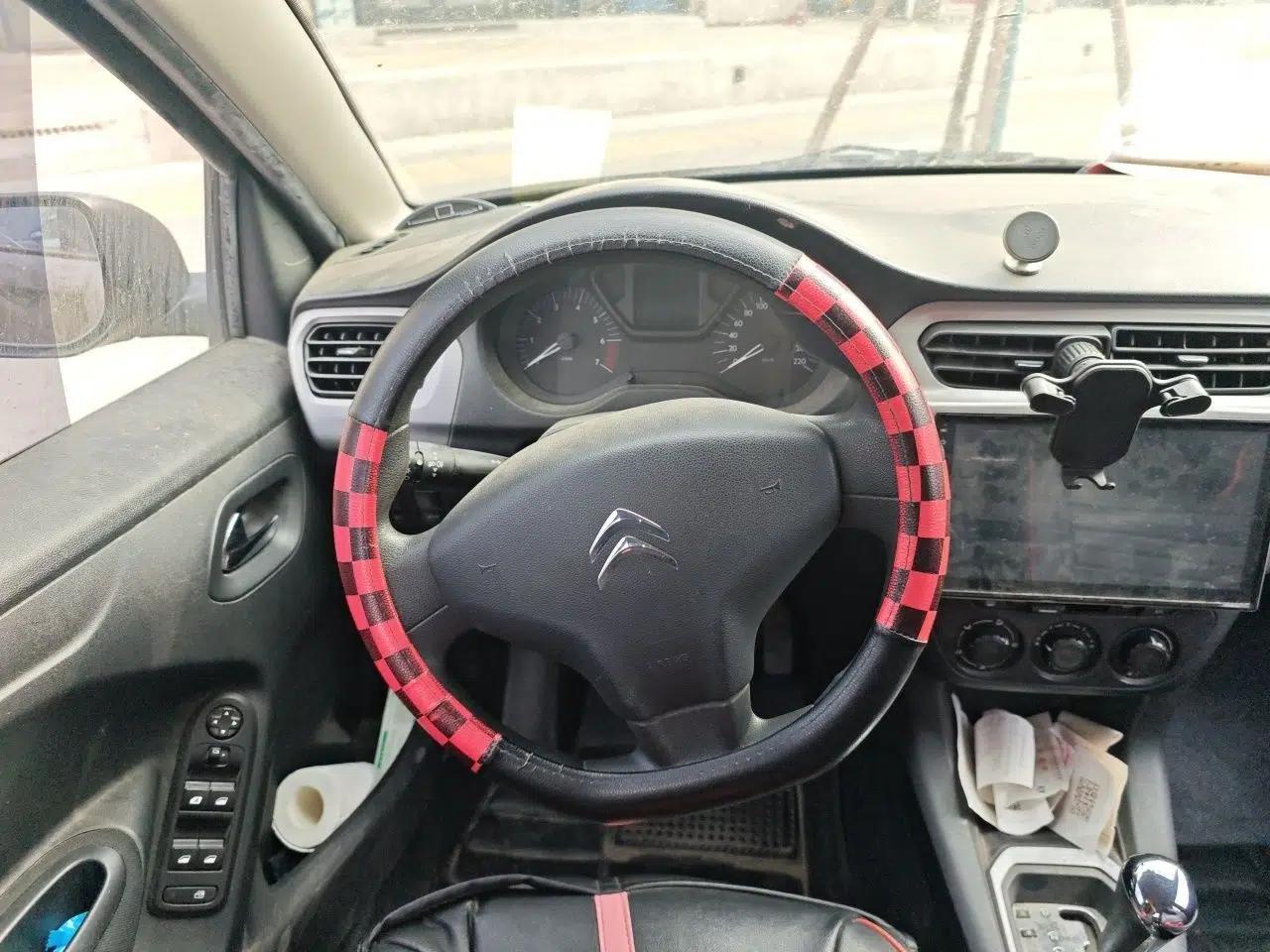 Citroen Elysee 2015 Qishang Edition 1.6L Automatic Fashion Model — миниатюра 11