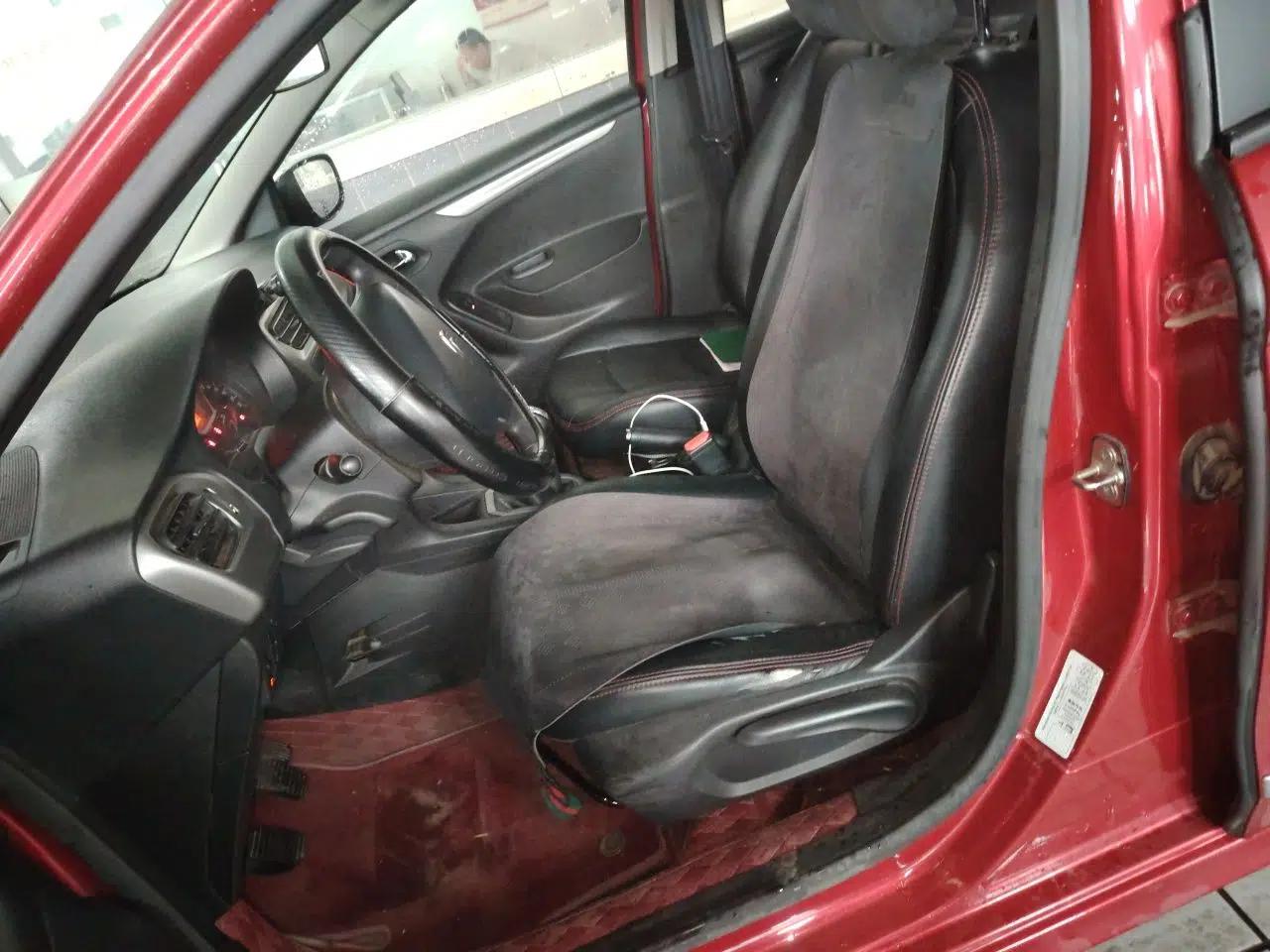 Citroen Elysee 2014 1.6L Manual Comfort Model — миниатюра 16