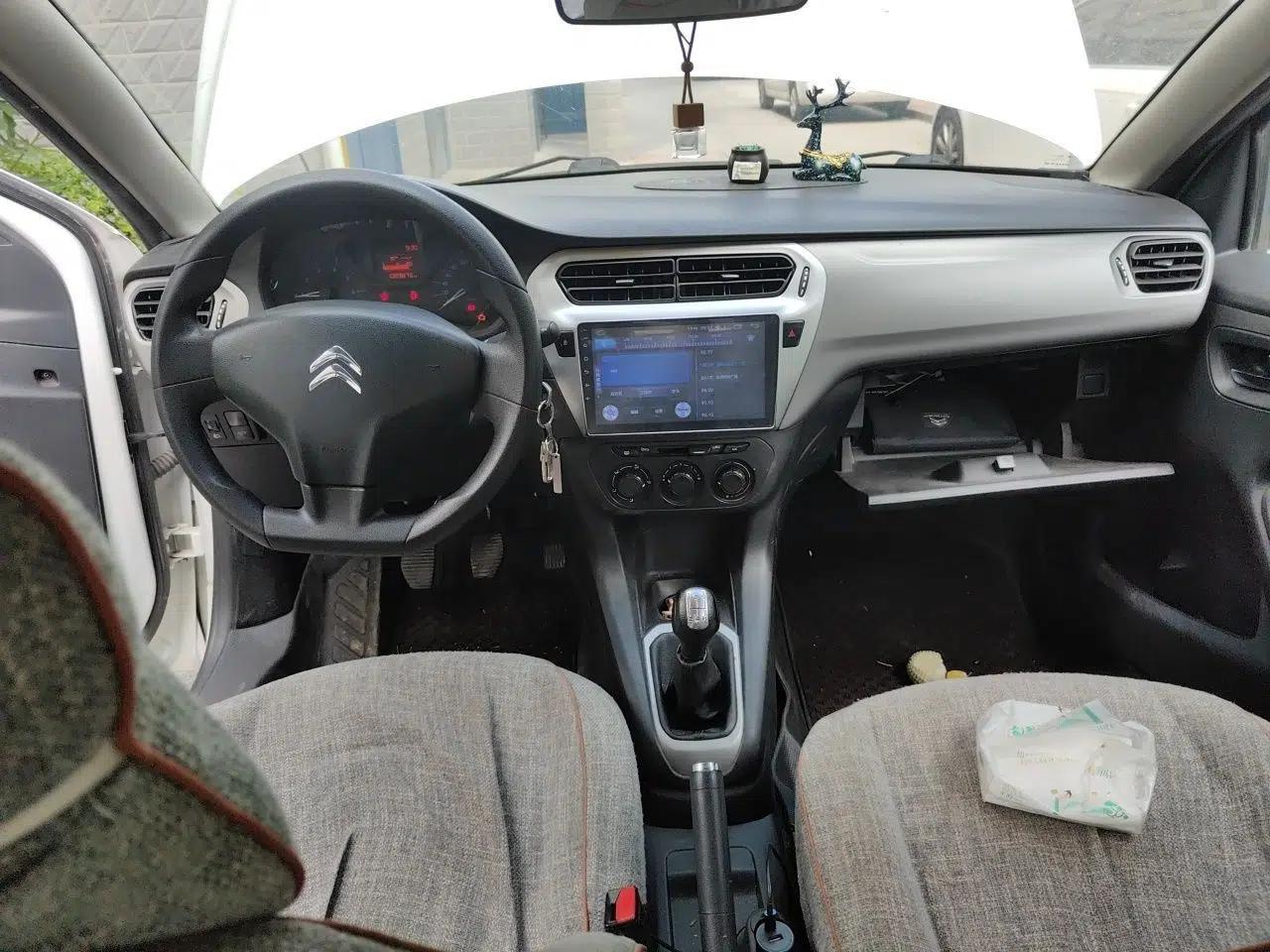 Citroen Elysee 2016 1.6L Manual Fashion Edition — миниатюра 10