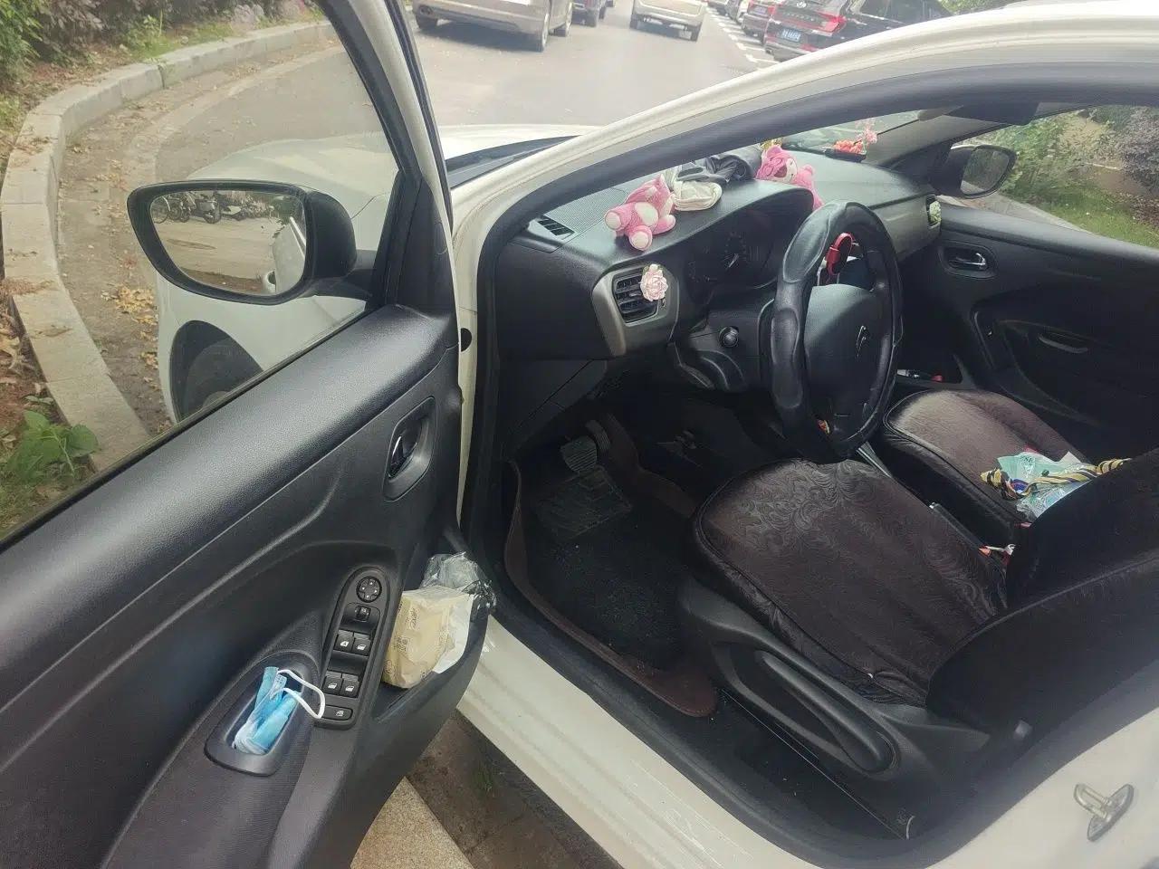 Citroen Elysee 2016 1.6L Automatic Fashion Model — миниатюра 17