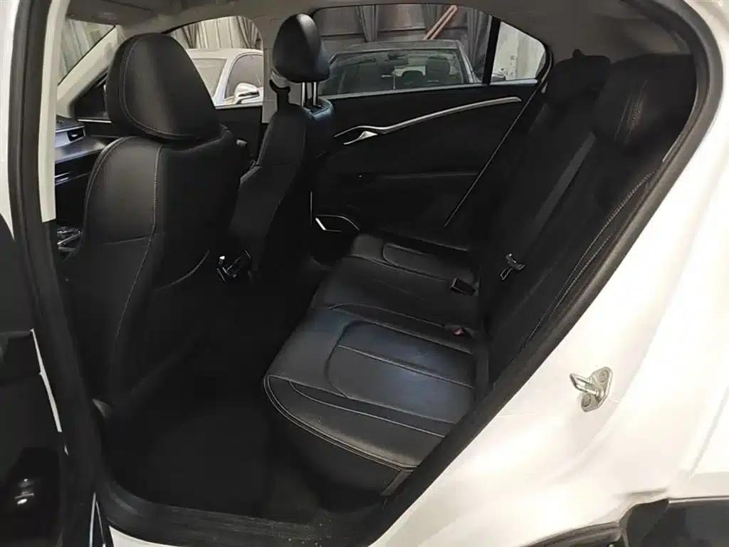 Nezha U 2023 Model, Nezha U-II 400 U-Show Edition, Ternary Lithium Lithium — миниатюра 17