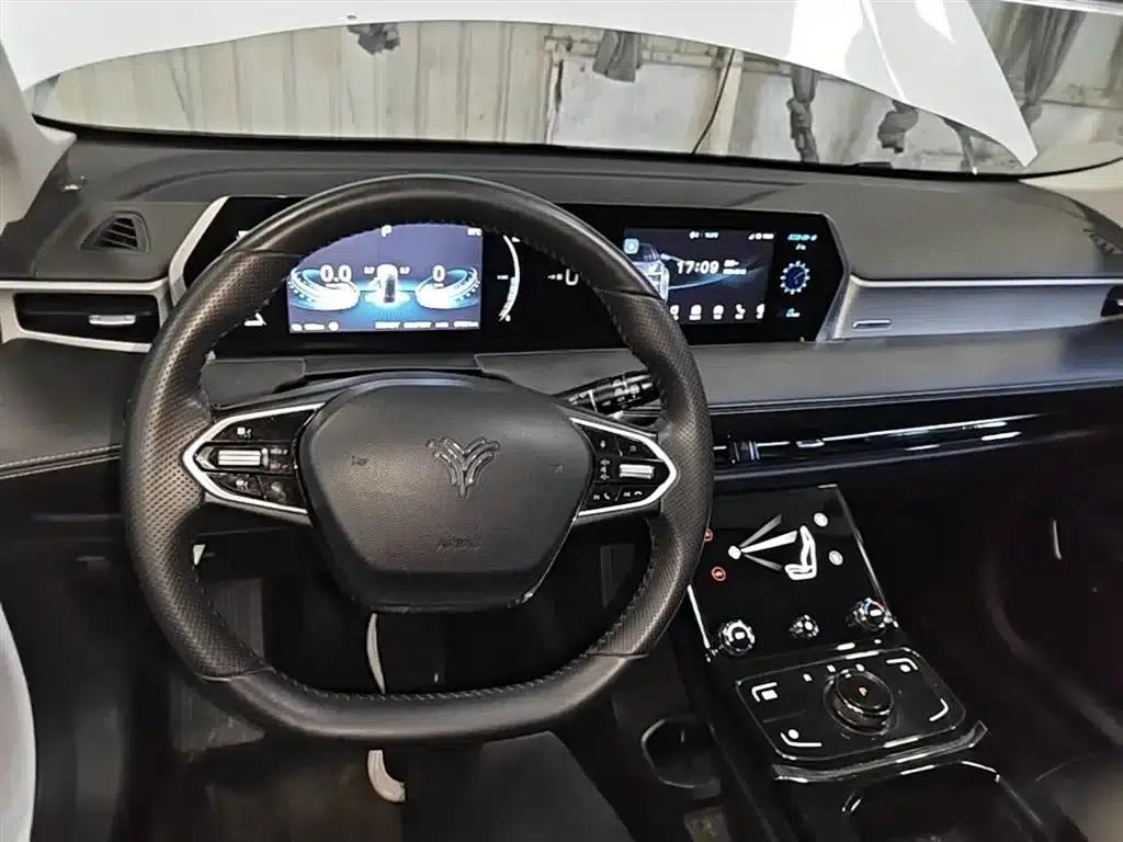 Nezha U 2023 Model, Nezha U-II 400 U-Show Edition, Ternary Lithium Lithium — миниатюра 10