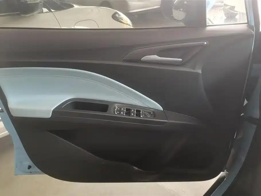 Nezha V 2022 V-Line Edition — миниатюра 7