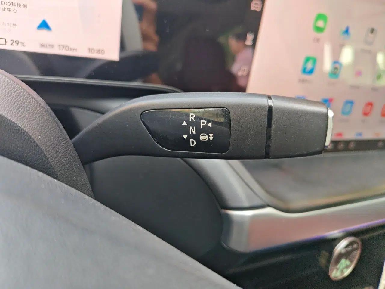 XPeng P7 2021 670G — миниатюра 15