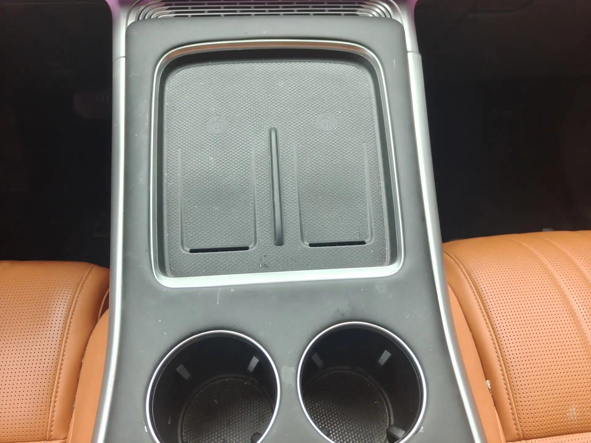 XPeng G9 2022 702 Max — миниатюра 28