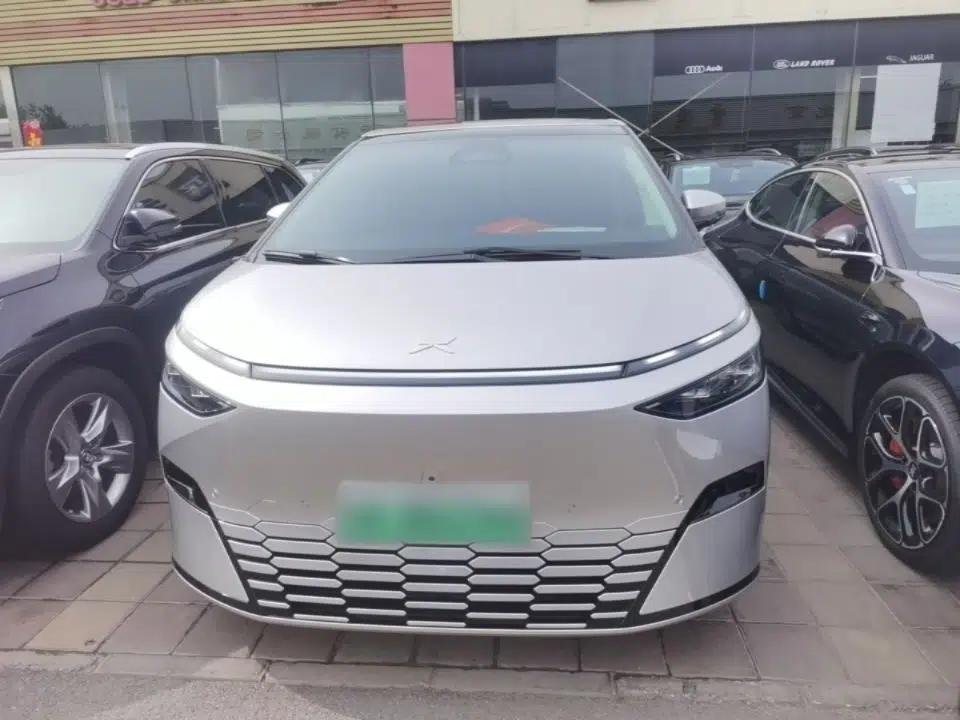XPeng X9 2024 640 All-Wheel Drive High-Performance Max — миниатюра 2