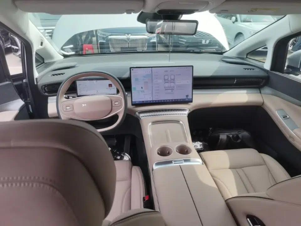 XPeng X9 2024 640 All-Wheel Drive High-Performance Max — миниатюра 13