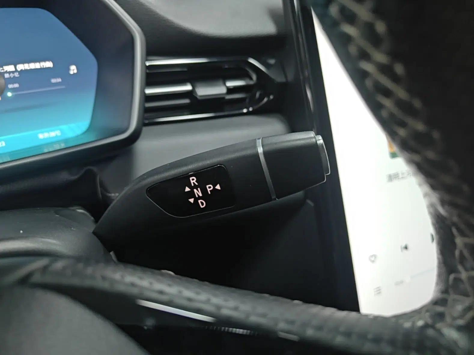 XPeng G3 2020 460i Luxury Edition — миниатюра 17