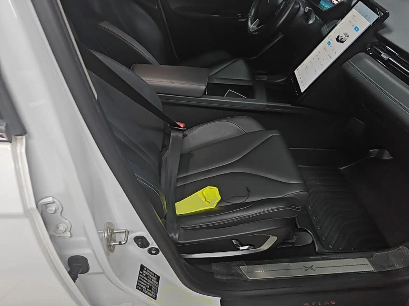 XPeng G3 2020 460i Luxury Edition — миниатюра 23