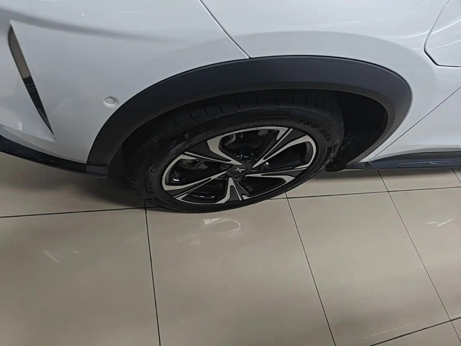XPeng G3 2020 460i Luxury Edition — миниатюра 8