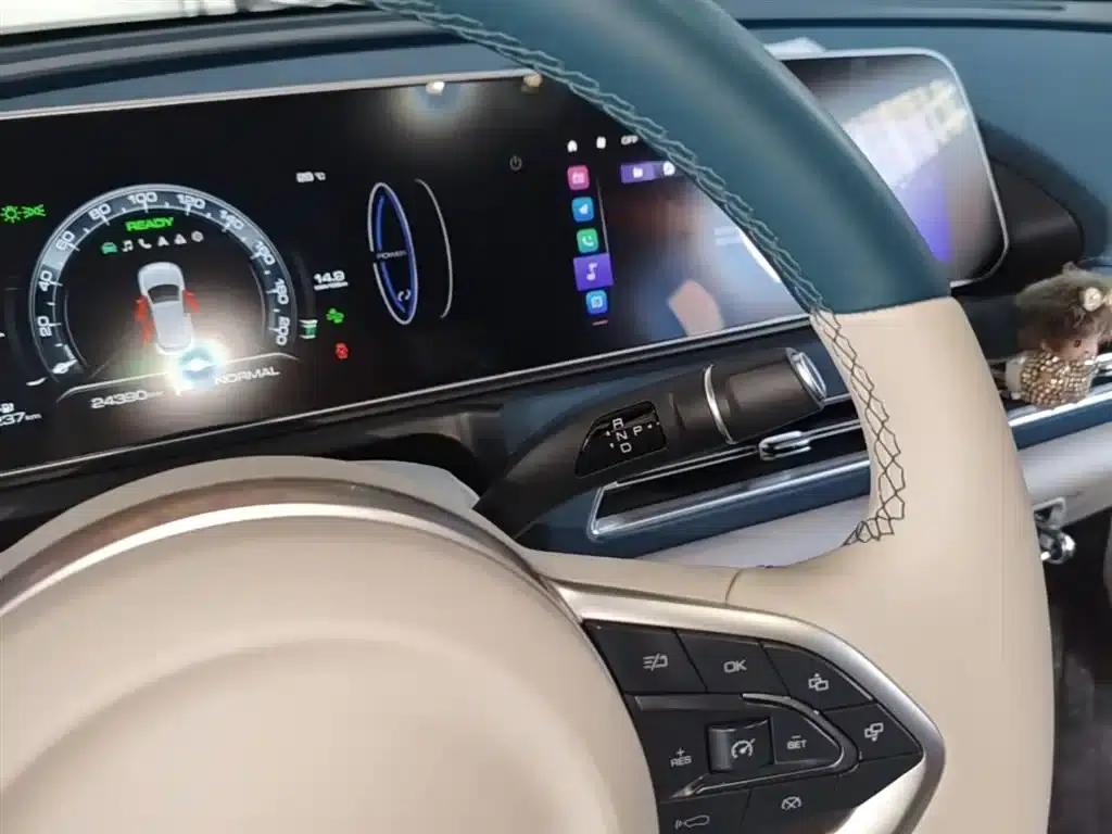 ORA Good Cat 2023 Model, 401km Standard Range, Luxury Edition, Lithium Iron Phosphate — миниатюра 14