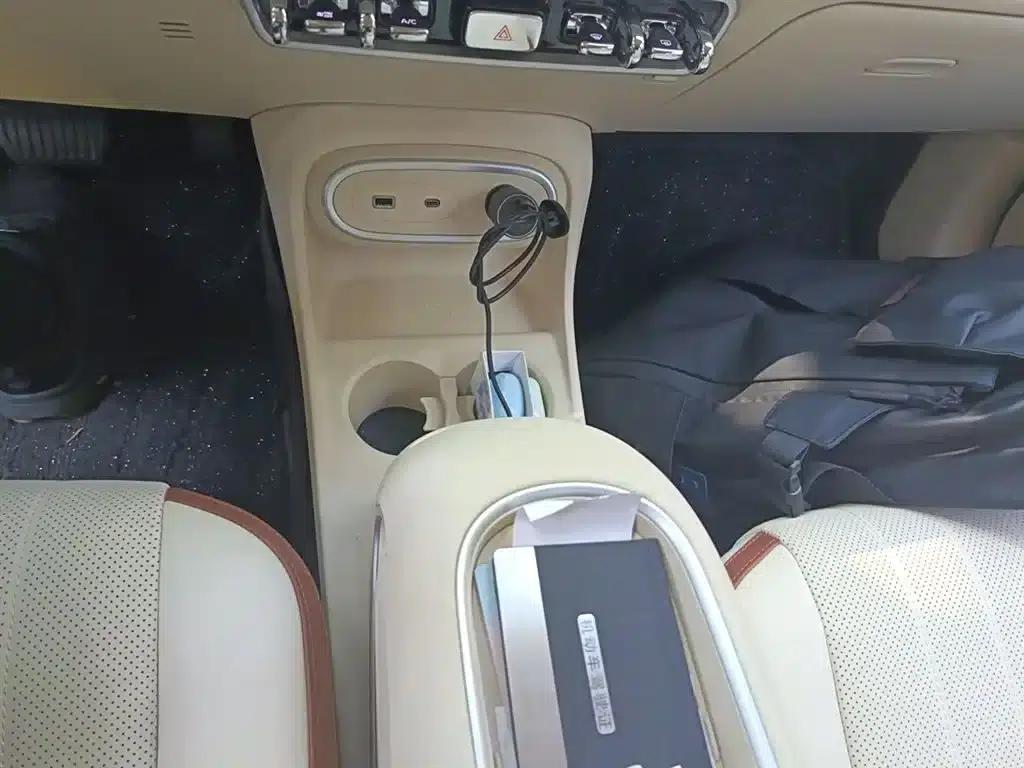 ORA Good Cat 2025 430km Luxury Edition — миниатюра 7