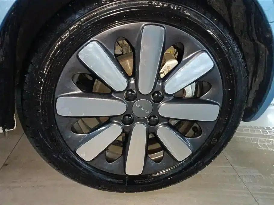 ORA Black Cat 2019 Model 351km/h Goddess Edition — миниатюра 6