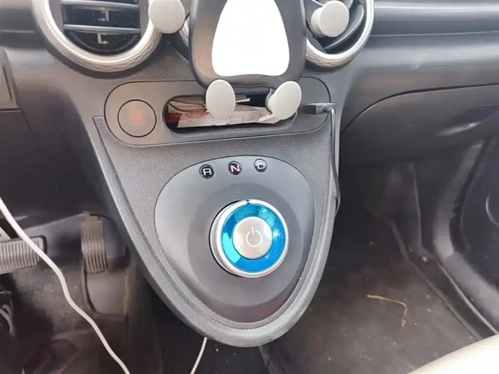 ORA Black Cat 2021 Model 351km Luxury — миниатюра 14