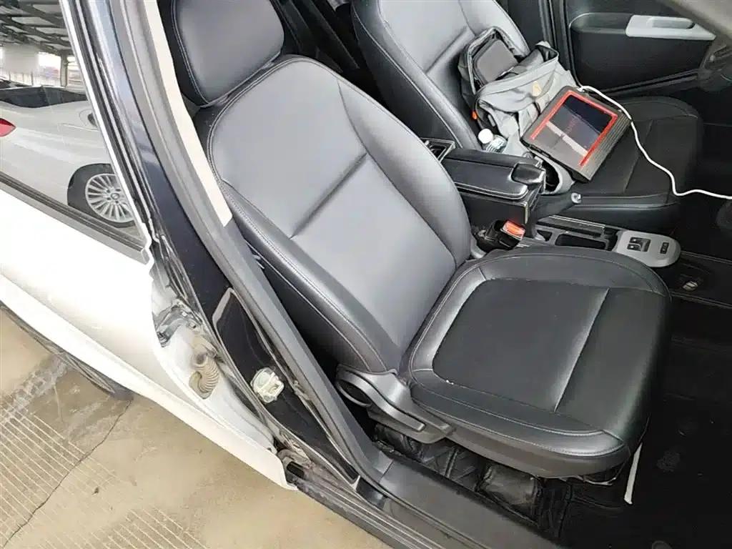 ORA Black Cat 2021 Model 351km Standard Edition — миниатюра 25