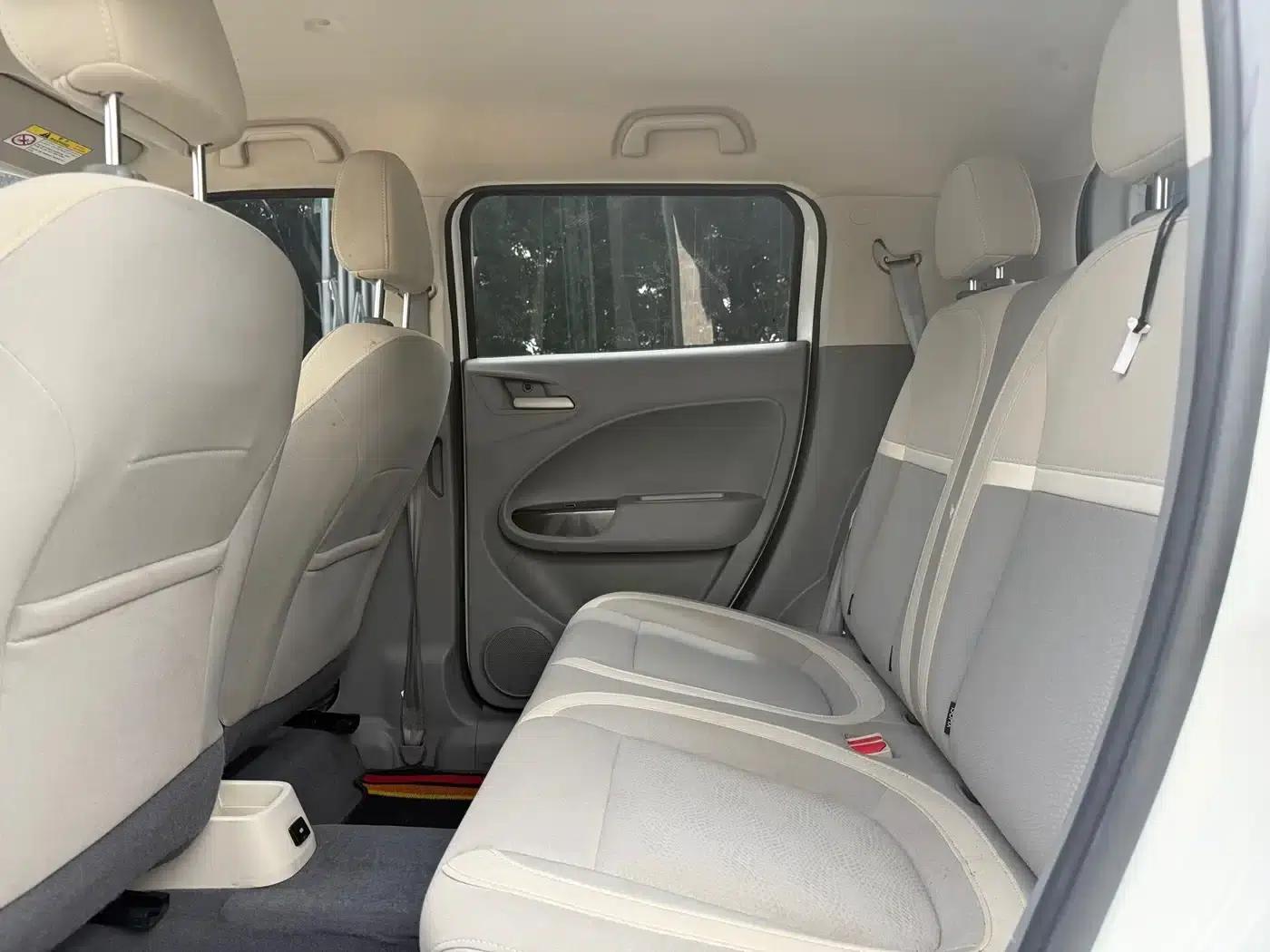 ORA White Cat 2020 Model 305km/h Executive Edition — миниатюра 8