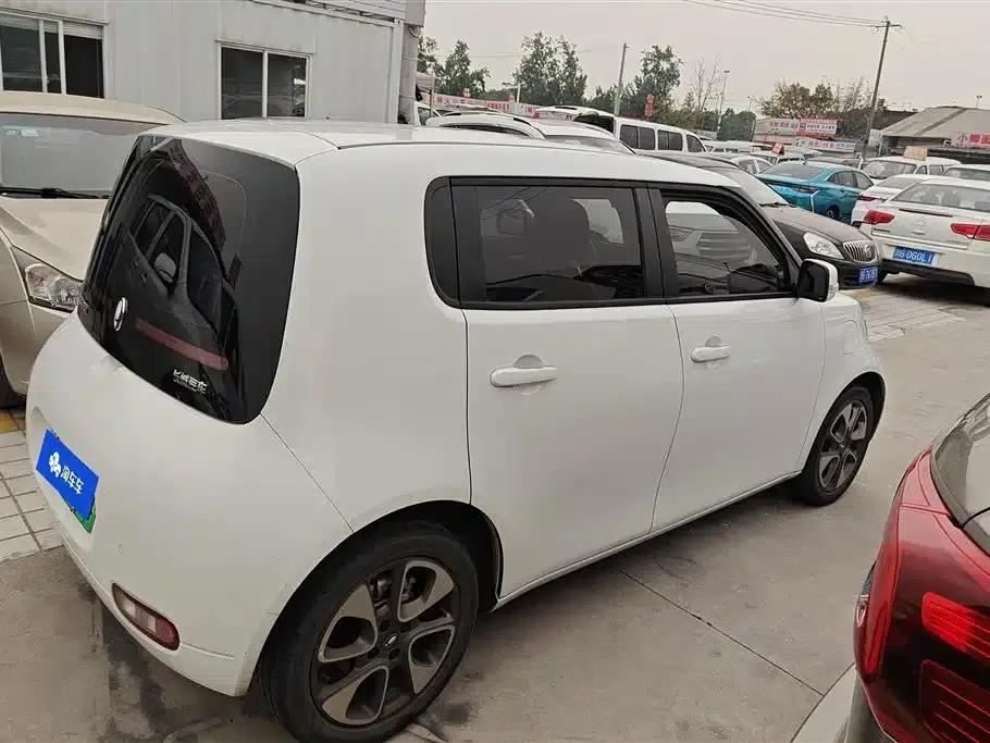 ORA White Cat 2022 Upgraded Version 305km Luxury Triple Lithium Lithium — миниатюра 3