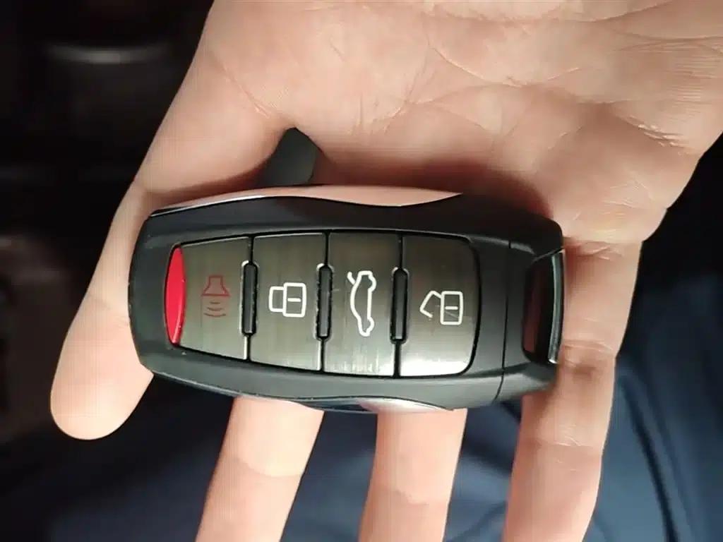 ORA White Cat 2022 Little Wildcat Edition 360km Luxury Triple Lithium Lithium — миниатюра 9