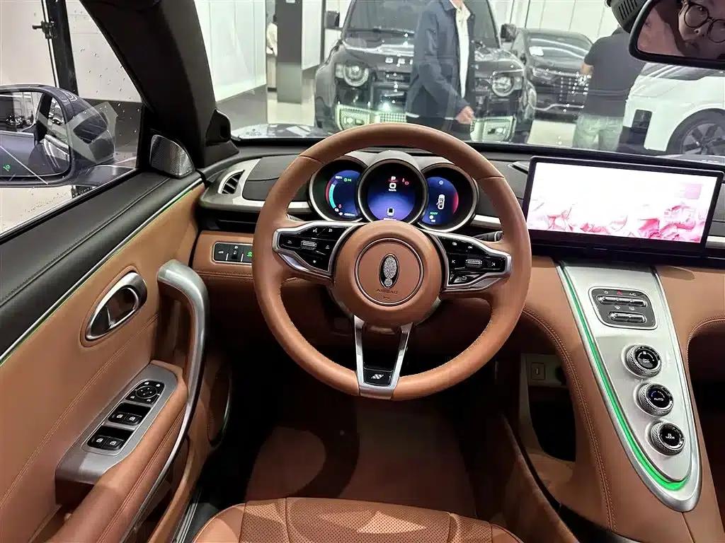 ORA Lightning Cat 2022 555km Premium Edition — миниатюра 13