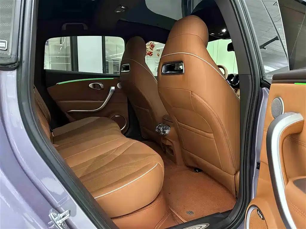 ORA Lightning Cat 2022 555km Premium Edition — миниатюра 14