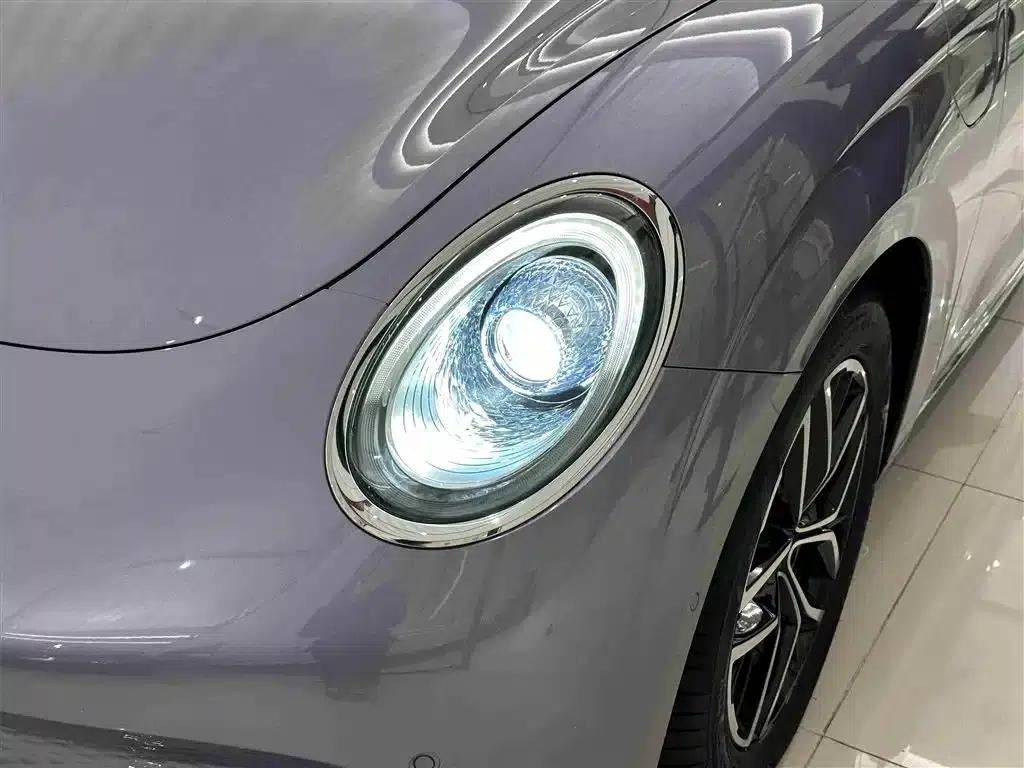 ORA Lightning Cat 2022 555km Premium Edition — миниатюра 4