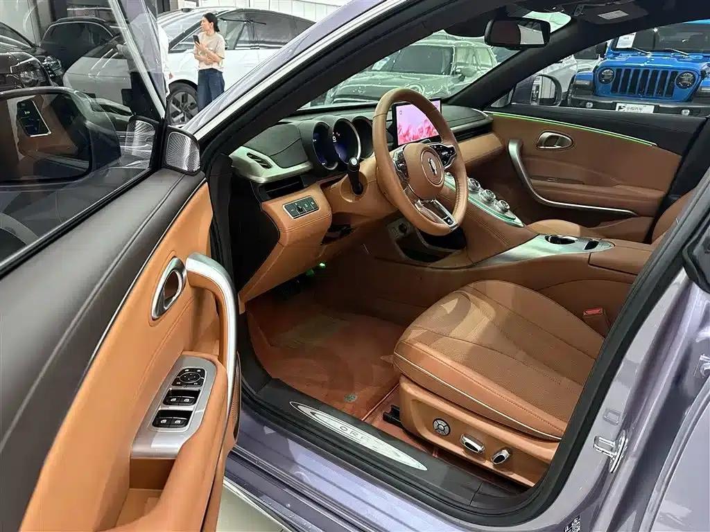 ORA Lightning Cat 2022 555km Premium Edition — миниатюра 6