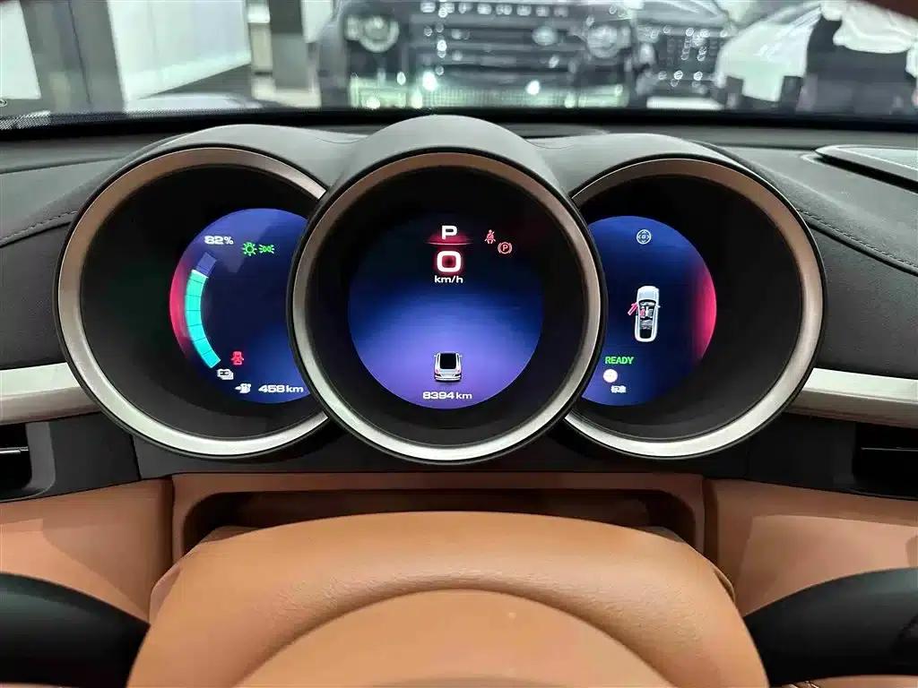 ORA Lightning Cat 2022 555km Premium Edition — миниатюра 7