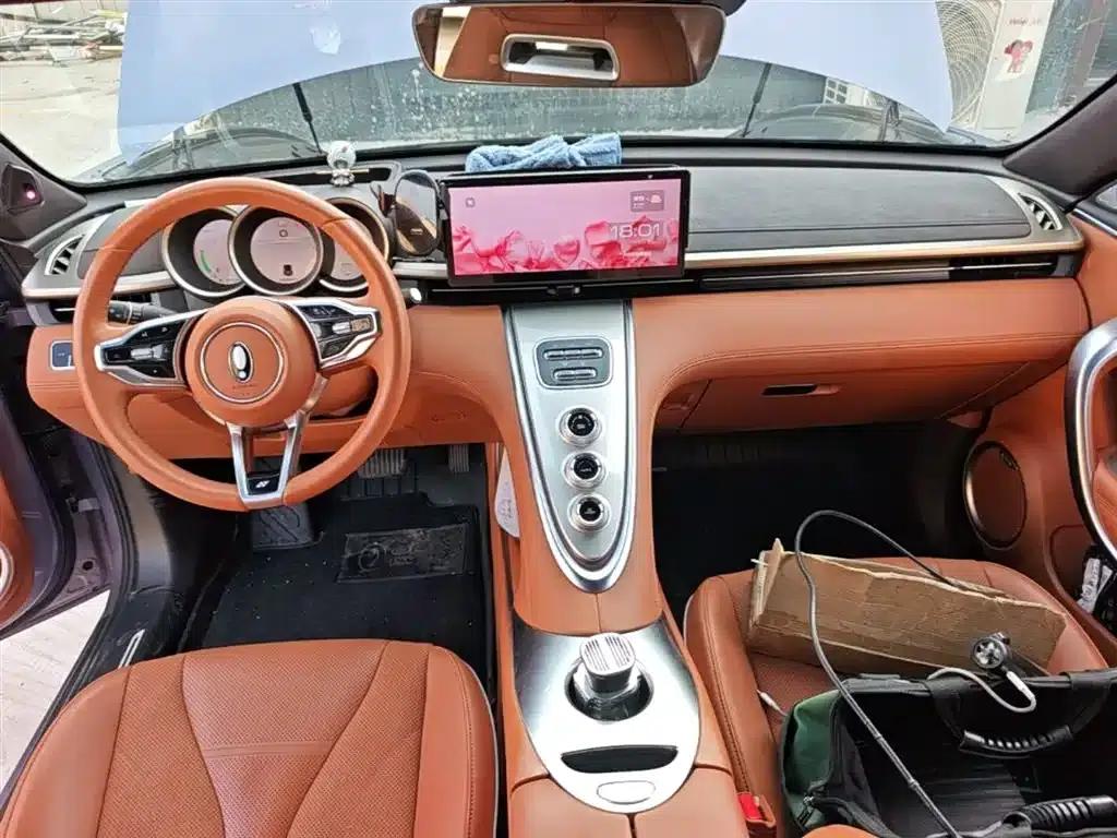 ORA Lightning Cat 2022 555km Premium Edition — миниатюра 10