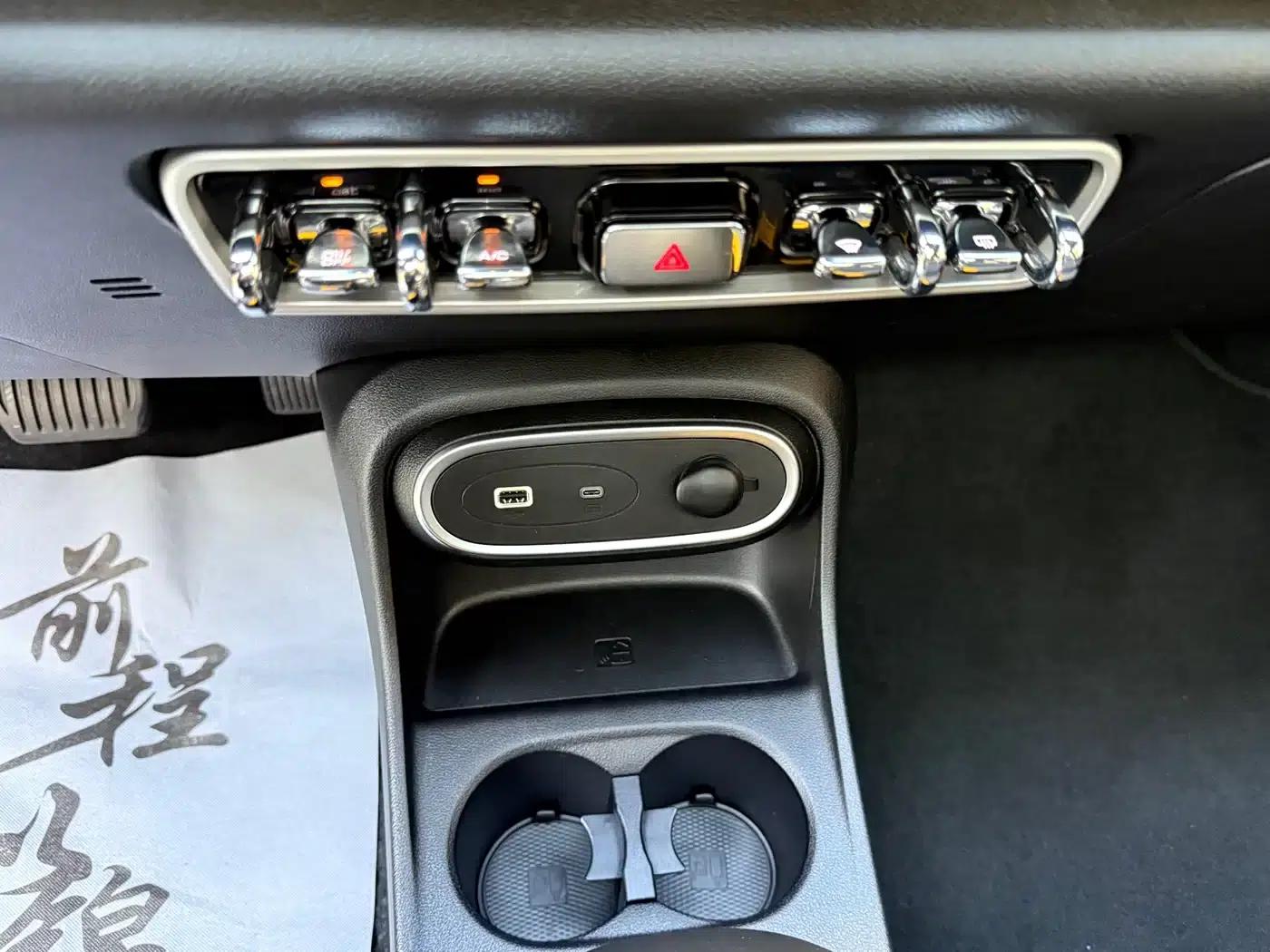 ORA Good Cat GT 2024 Magnolia Edition, 401km/h, Premium Model, 135kW — миниатюра 12