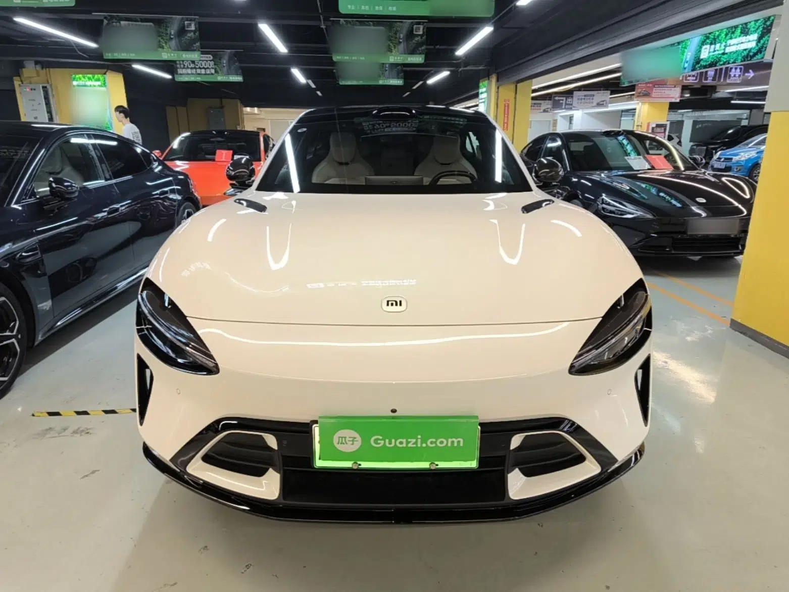 Xiaomi Auto YU7 2025 Ultra-Long Range High-Performance All-Wheel-Drive Max Edition — миниатюра 2