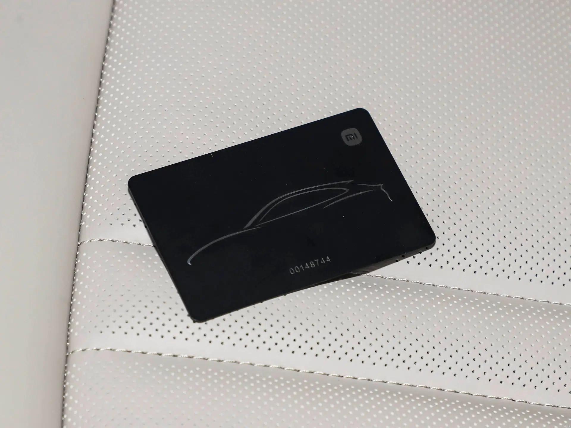 Xiaomi Auto YU7 2025 Ultra-Long Range Rear-Wheel Drive Version — миниатюра 12