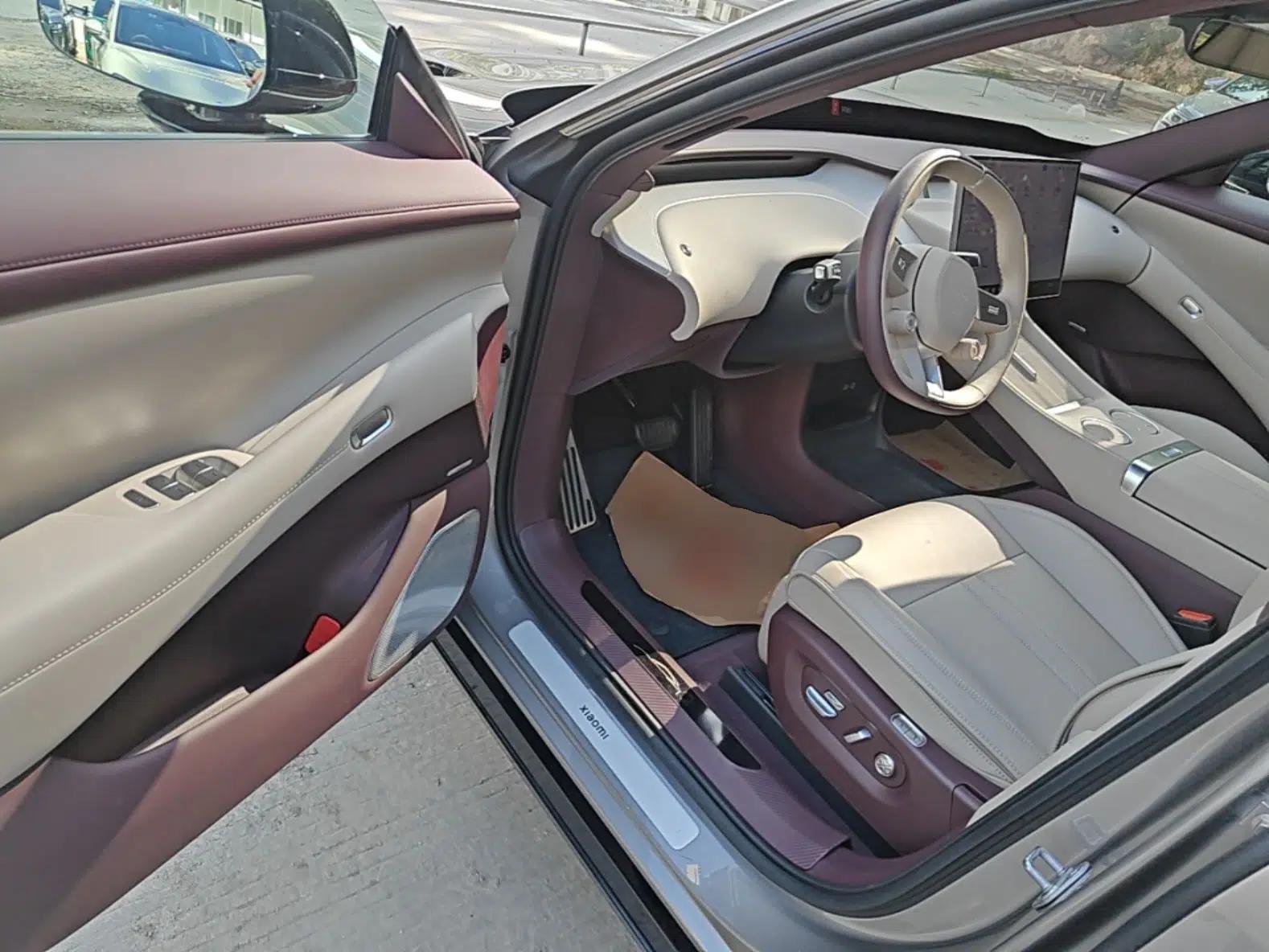 Xiaomi Auto YU7 2025 Ultra-Long Range Rear-Wheel Drive Version — миниатюра 19