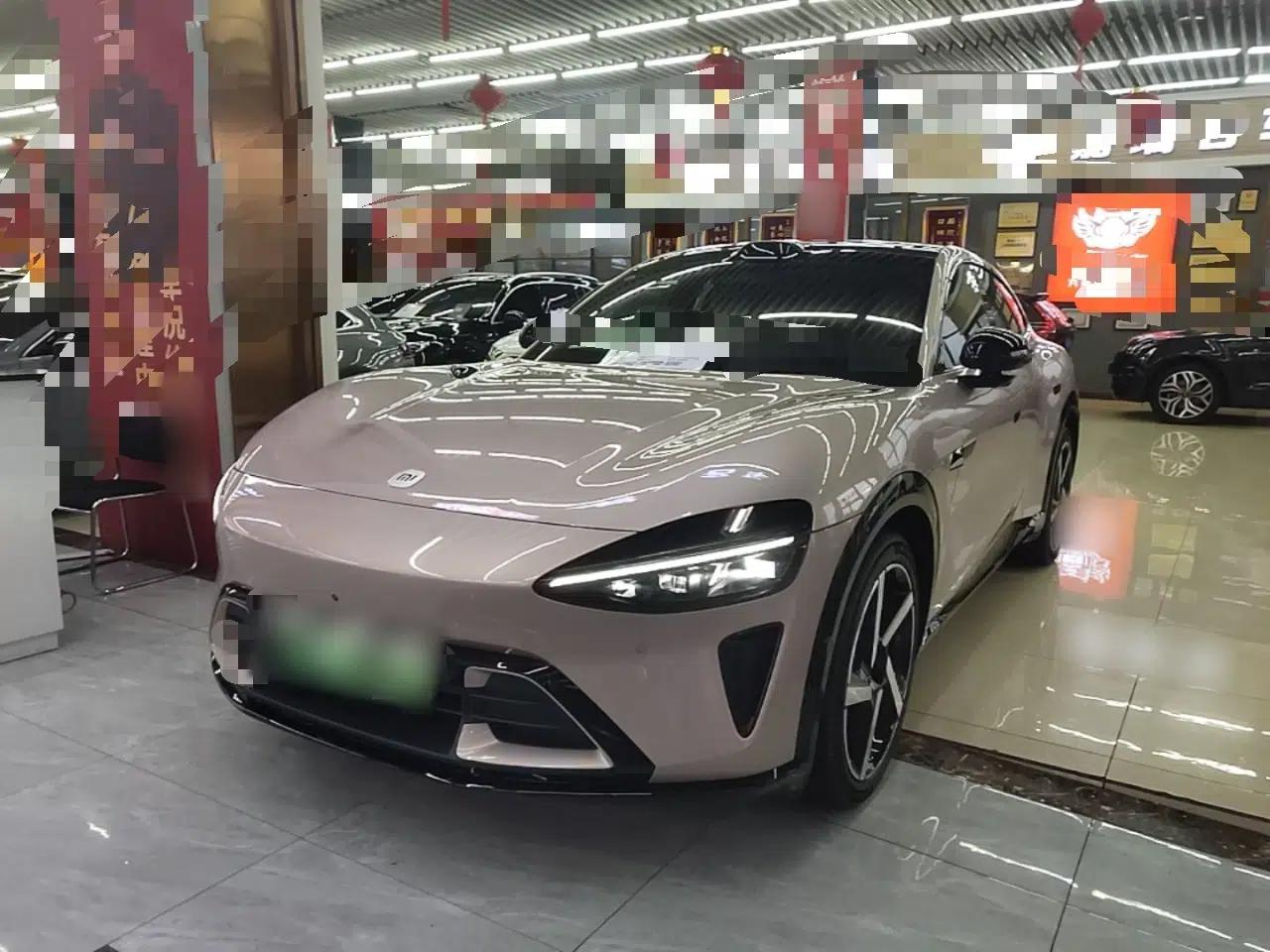 Xiaomi Auto YU7 2025 Ultra-Long Range High-Performance All-Wheel-Drive Max Edition — миниатюра 1
