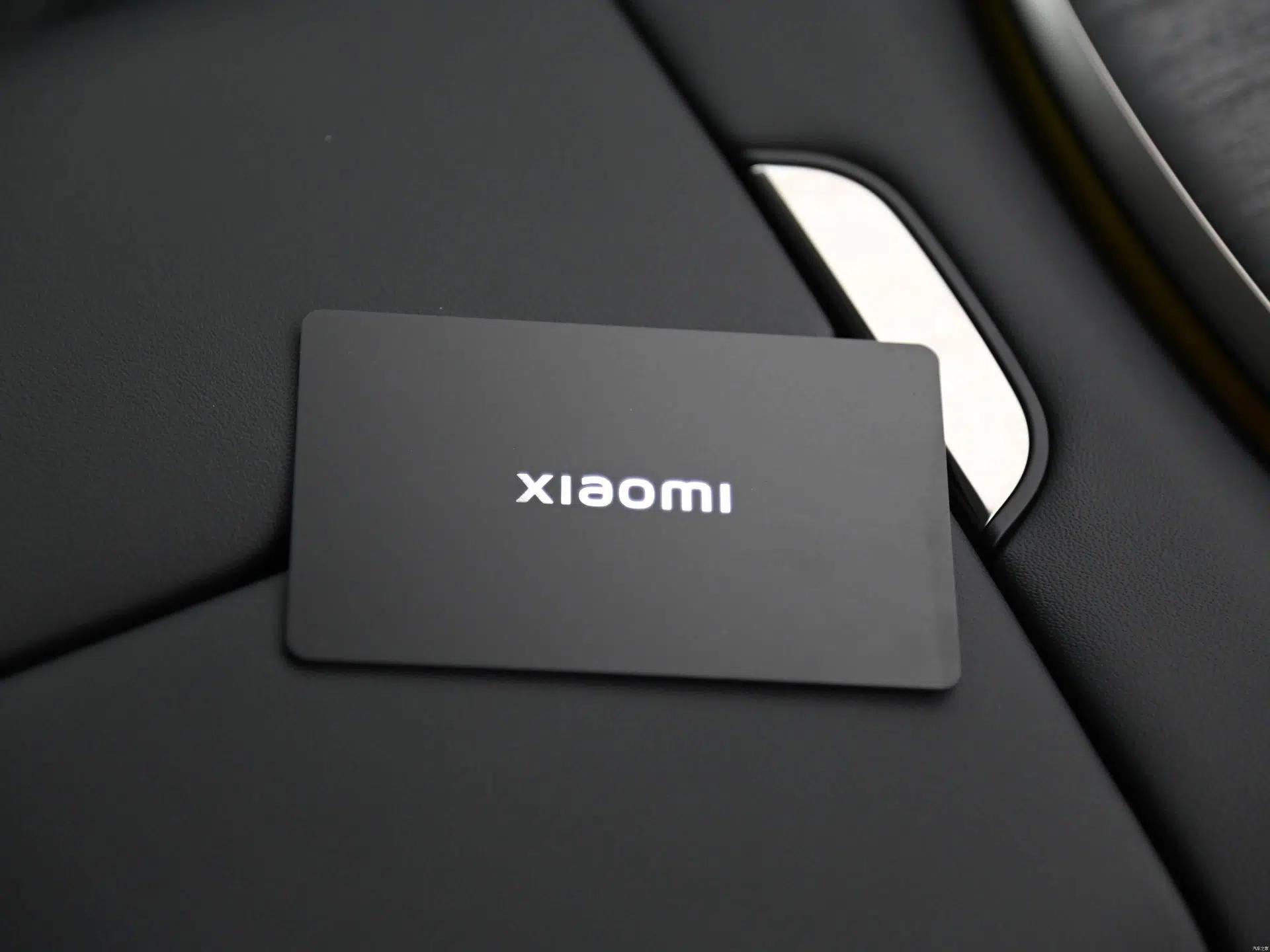 Xiaomi Auto YU7 2025 Ultra-Long Range High-Performance All-Wheel-Drive Max Edition — миниатюра 9