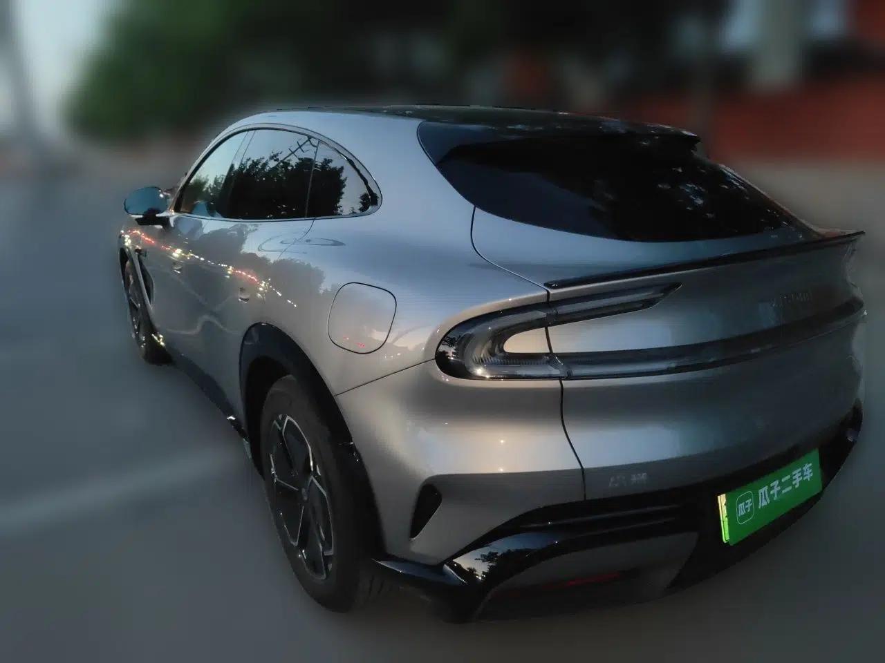 Xiaomi Auto YU7 2025 Ultra-Long Range Rear-Wheel Drive Version — миниатюра 4