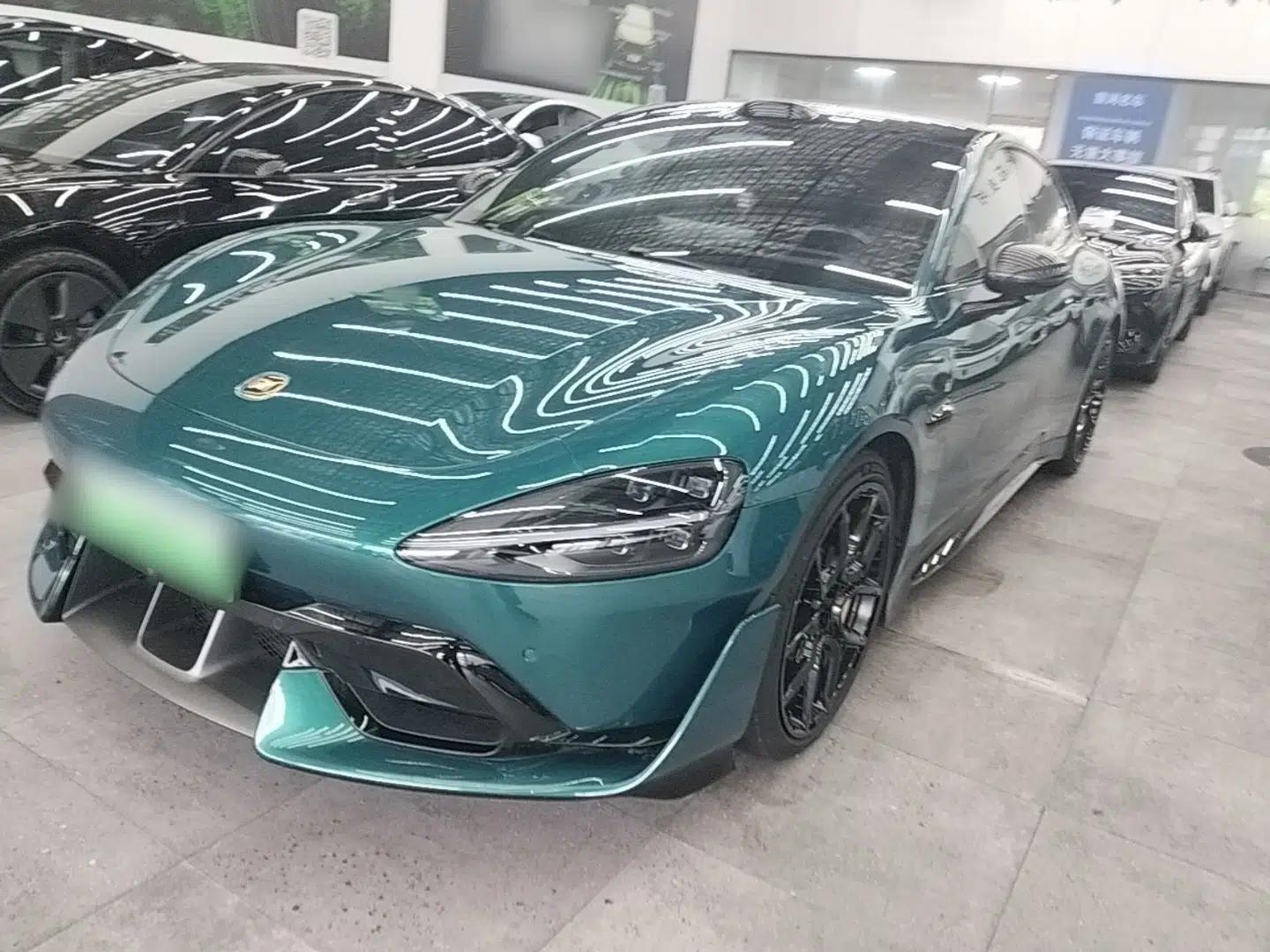 Xiaomi Auto SU7 Ultra 2025 Ultra Model — миниатюра 1