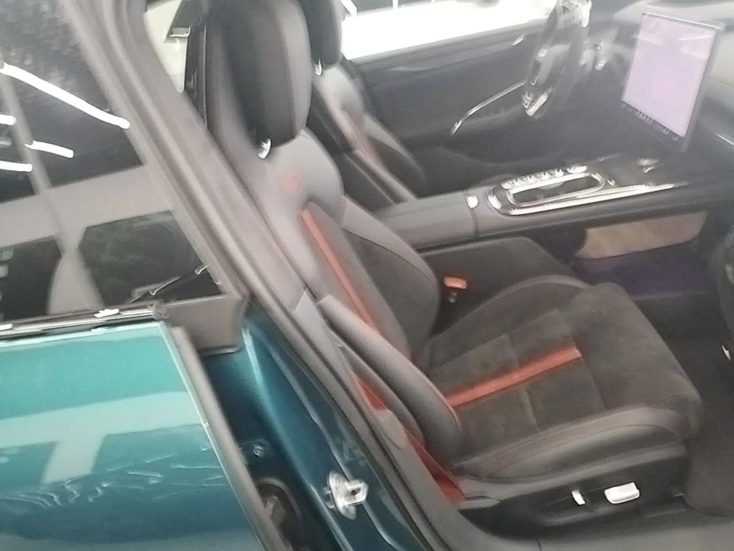 Xiaomi Auto SU7 Ultra 2025 Ultra Model — миниатюра 23