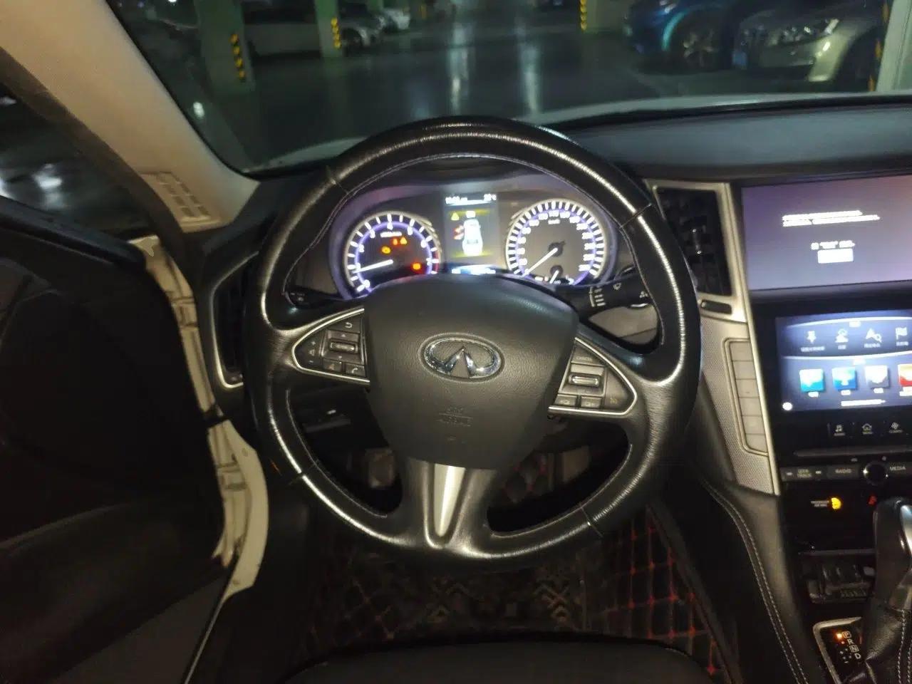 Infiniti Q50L 2016 2.0T Ambition Edition — миниатюра 7