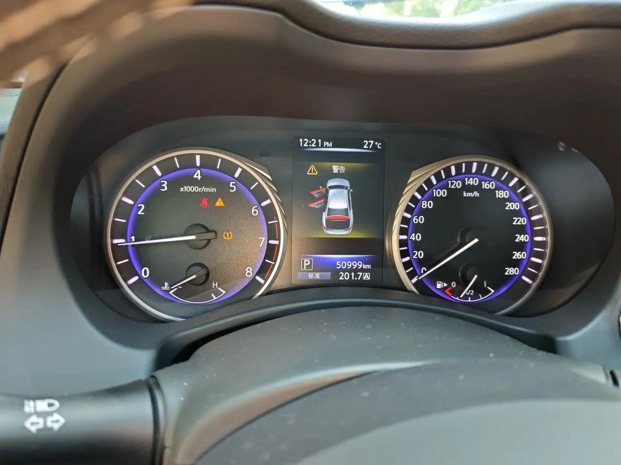 Infiniti Q50L 2016 2.0T Ambition Edition — миниатюра 12