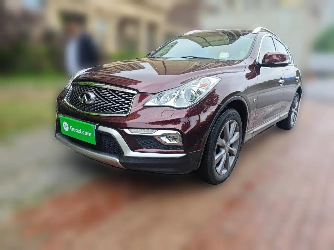 Infiniti QX50 2015 2.5L Enjoyment Edition — миниатюра 1