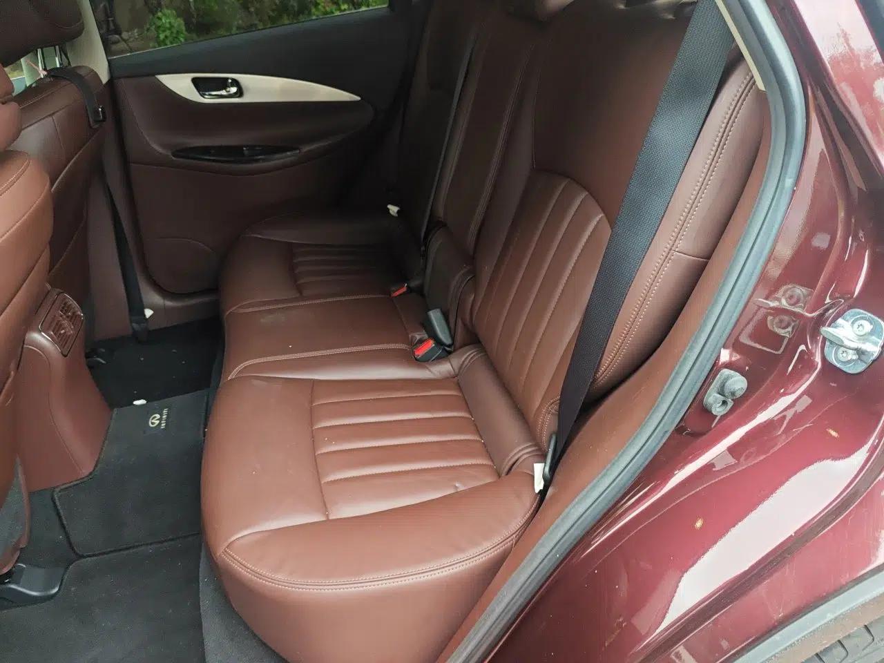 Infiniti QX50 2015 2.5L Enjoyment Edition — миниатюра 18