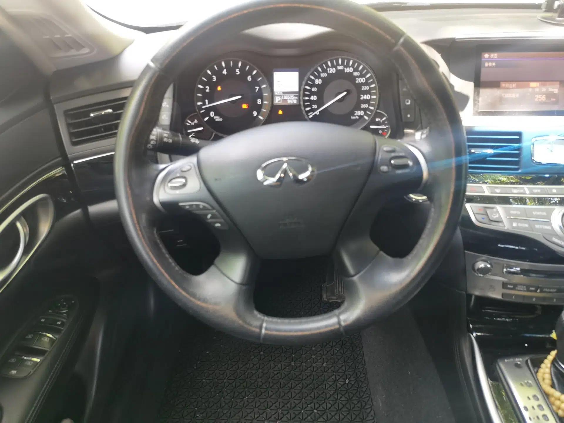 Infiniti Q70 2015 Q70L 2.5L Elite Edition — миниатюра 11