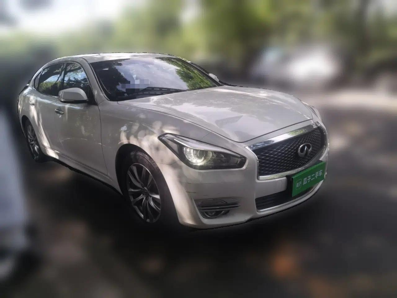 Infiniti Q70 2015 Q70L 2.5L Elite Edition — миниатюра 3
