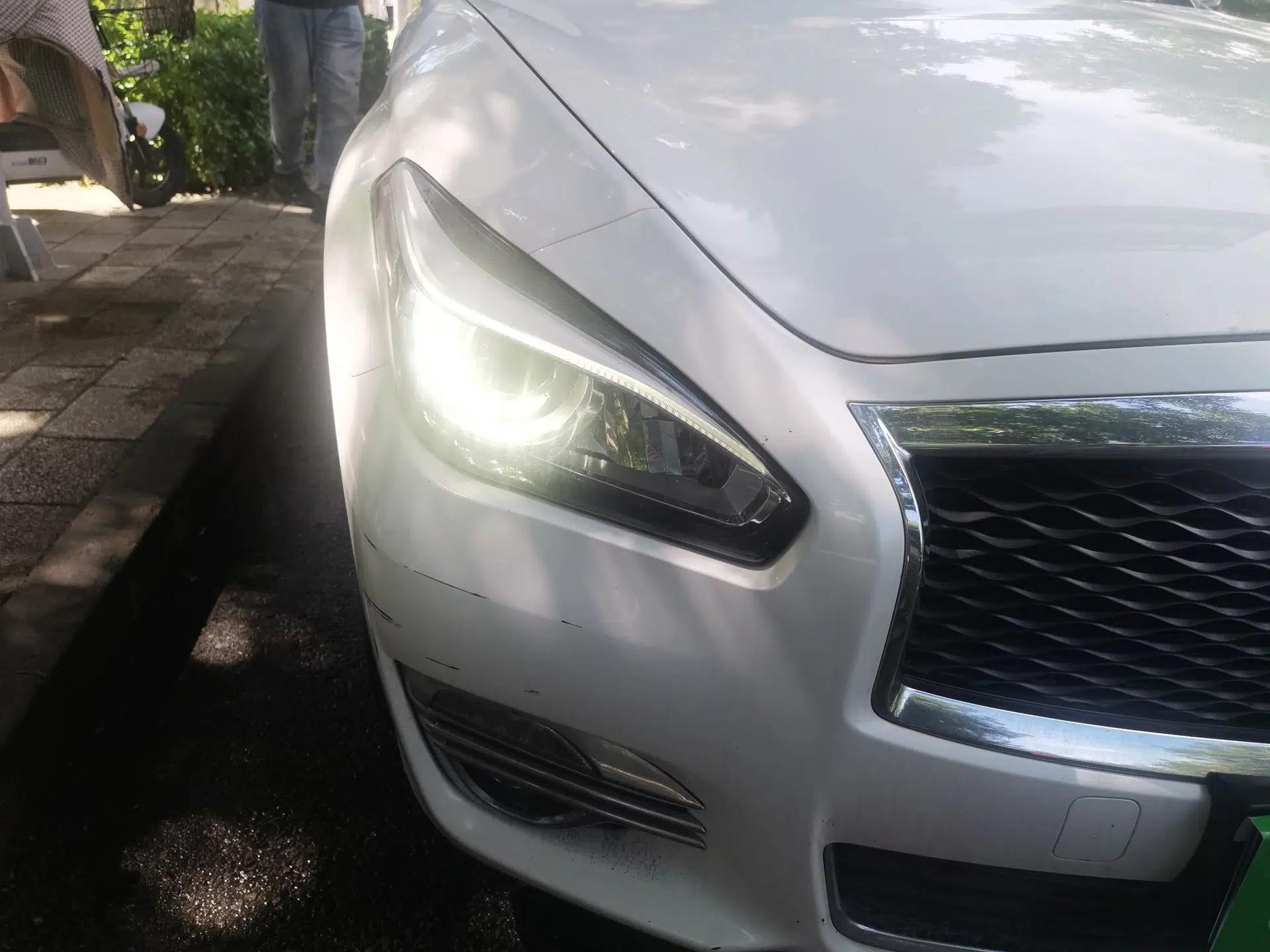 Infiniti Q70 2015 Q70L 2.5L Elite Edition — миниатюра 7
