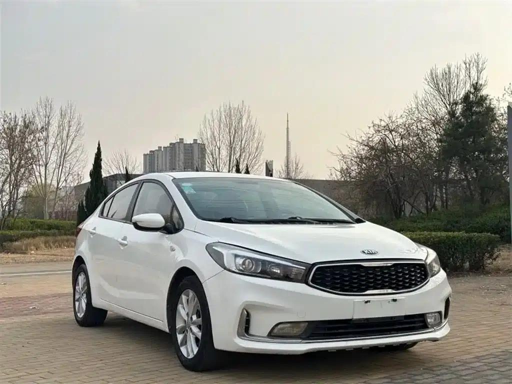 Kia K3 2016 1.6L Automatic GL — миниатюра 3