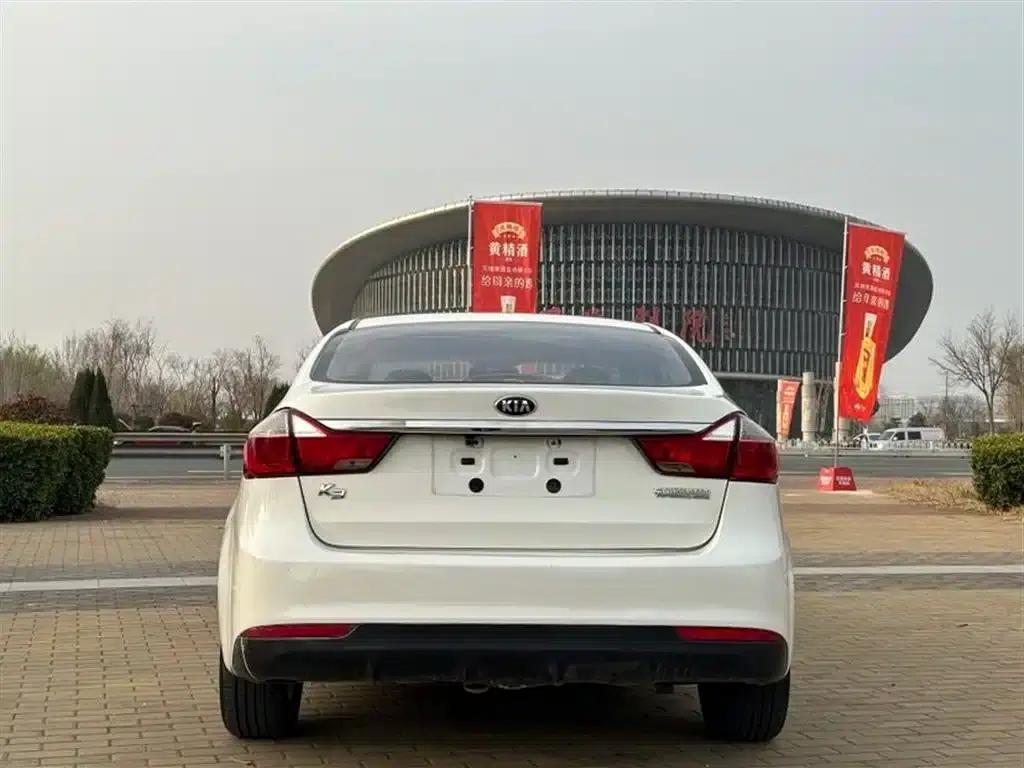 Kia K3 2016 1.6L Automatic GL — миниатюра 5