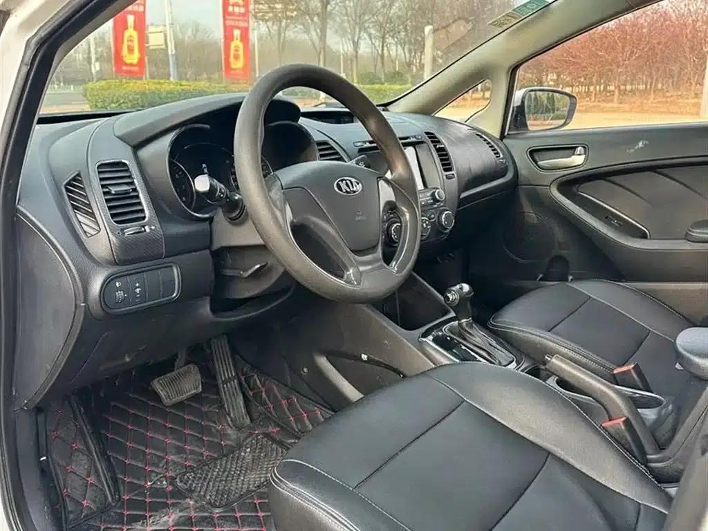 Kia K3 2016 1.6L Automatic GL — миниатюра 8