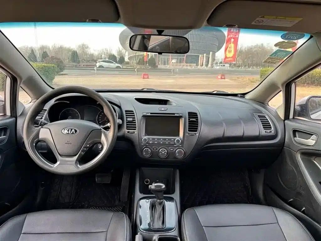 Kia K3 2016 1.6L Automatic GL — миниатюра 9