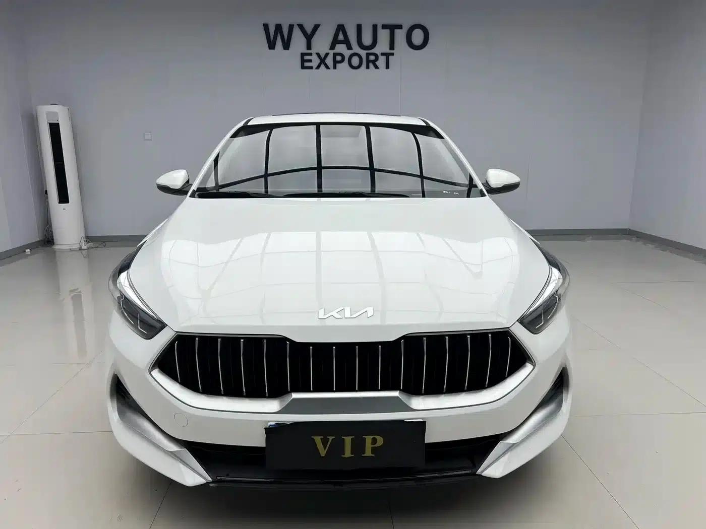 Kia K3 2021 1.5L CVT Fashion Edition — миниатюра 2